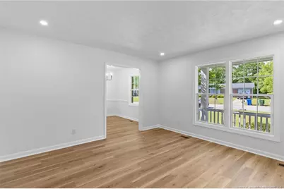 2027 Gillingham Circle, Fayetteville, NC 28304 - Photo 10