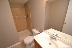 7801 Fairmont Ct, Raleigh, NC 27615 - Photo 14