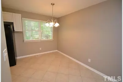 7801 Fairmont Court, Raleigh, NC 27615 - Photo 6
