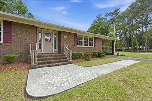 246 Oak St, Wallace, NC 28466 - Photo 4