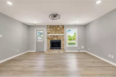 7586 Fox Fern Drive, Fayetteville, NC 28314 - Photo 8