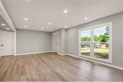 7586 Fox Fern Drive, Fayetteville, NC 28314 - Photo 6