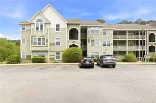 962 Stewarts Creek Dr, Fayetteville, NC 28314 - Photo 2