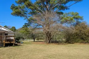 5096 Stewart Rd, Wade, NC 28395 - Photo 8