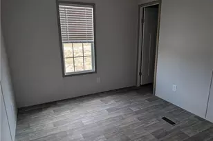 2701 Emma Jane Rd, Saint Pauls, NC 28384 - Photo 6