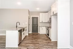 3023 Candlelight Dr, Fayetteville, NC 28311 - Photo 12