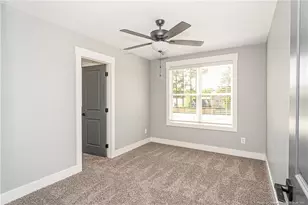 3021 Candlelight Dr, Fayetteville, NC 28311 - Photo 20