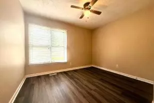 998 Pepperwood Dr, Fayetteville, NC 28311 - Photo 6