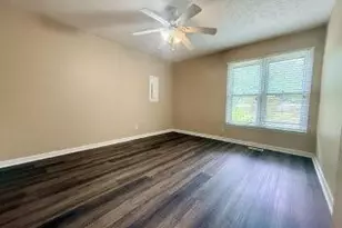 998 Pepperwood Dr, Fayetteville, NC 28311 - Photo 10