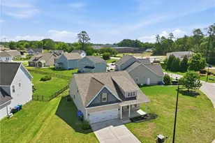 1729 Bluffside Dr, Fayetteville, NC 28312 - Photo 36