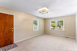1802 Flintshire Rd, Fayetteville, NC 28304 - Photo 10