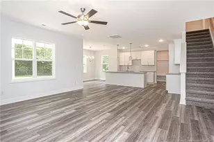 1428 Pamalee Dr, Fayetteville, NC 28303 - Photo 10
