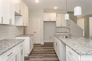 1428 Pamalee Dr, Fayetteville, NC 28303 - Photo 24