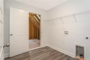 1428 Pamalee Dr, Fayetteville, NC 28303 - Photo 34