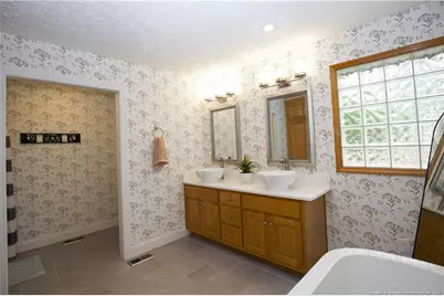 7815 Shuttle Road, Fayetteville, NC 28311 - Photo 36