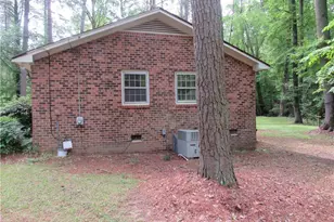314 Mayflower Cir, Sanford, NC 27330 - Photo 20
