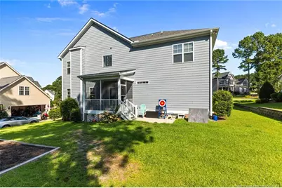 186 Valley Pines Circle, Spring Lake, NC 28390 - Photo 2