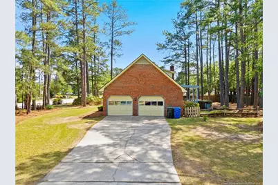 390 Hilliard Drive, Fayetteville, NC 28311 - Photo 2