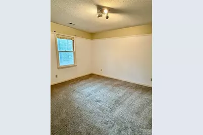 390 Hilliard Drive, Fayetteville, NC 28311 - Photo 34