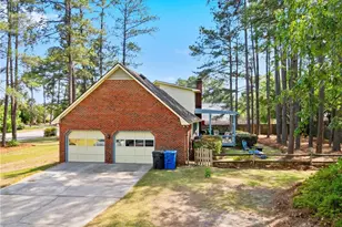390 Hilliard Dr, Fayetteville, NC 28311 - Photo 4