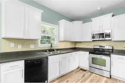 1621 Ellie Avenue, Fayetteville, NC 28314 - Photo 10