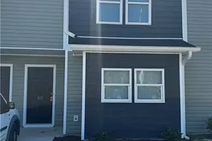 513 Directive Dr, Hope Mills, NC 28348 - Photo 1