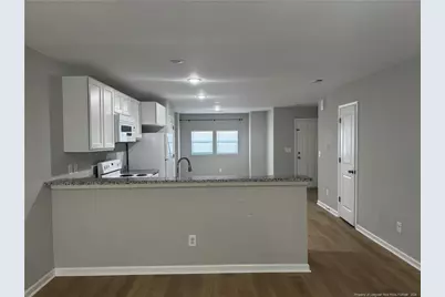 513 Directive Drive, Hope Mills, NC 28348 - Photo 4
