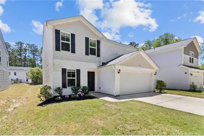 5423 E Patterson Street, Hope Mills, NC 28348 - Photo 4