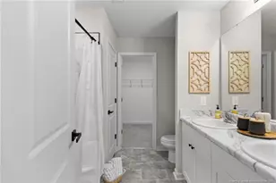 5423 E Patterson St, Hope Mills, NC 28348 - Photo 24