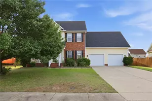 1114 Thistle Gold Dr, Hope Mills, NC 28348 - Photo 2