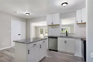 1034 Riverside Cir, Spring Lake, NC 28390 - Photo 4