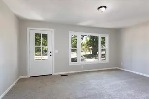 1034 Riverside Cir, Spring Lake, NC 28390 - Photo 2