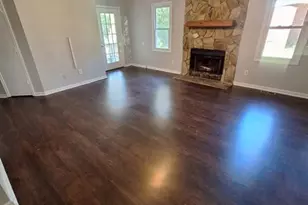 110 Bruce Ln, Spring Lake, NC 28390 - Photo 2