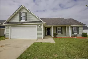 196 Lochwood Dr, Raeford, NC 28376 - Photo 2