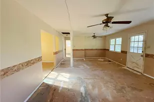 5503 River Rd, Hope Mills, NC 28348 - Photo 6