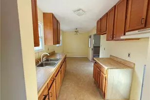 5503 River Rd, Hope Mills, NC 28348 - Photo 4