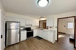 6031 Harmon Pl, Fayetteville, NC 28314 - Photo 6