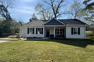 320 Currie Ct, Fayetteville, NC 28301 - Photo 1