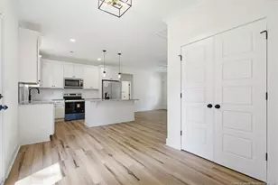 320 Currie Ct, Fayetteville, NC 28301 - Photo 10