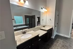 3217 Cragburn Pl, Fayetteville, NC 28306 - Photo 40