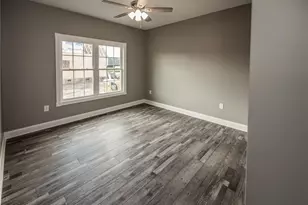1102 W Carthage Rd, Lumberton, NC 28360 - Photo 34