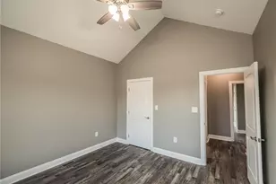 1102 W Carthage Rd, Lumberton, NC 28360 - Photo 30