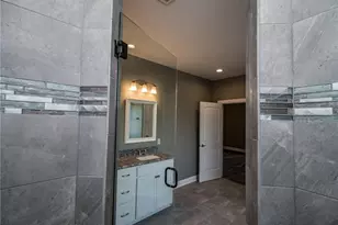 1102 W Carthage Rd, Lumberton, NC 28360 - Photo 26