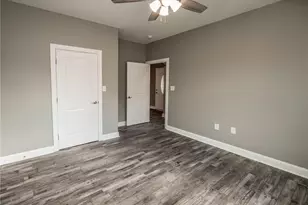 1102 W Carthage Rd, Lumberton, NC 28360 - Photo 32