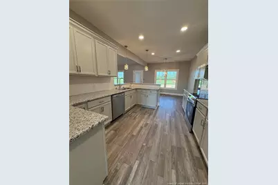 1102 W Carthage Road, Lumberton, NC 28360 - Photo 14