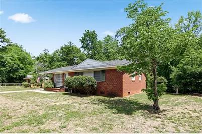 202 Onie Court, Fayetteville, NC 28314 - Photo 2