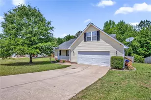 7716 Redwood Ave, Fayetteville, NC 28314 - Photo 2