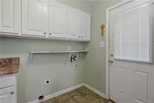 1413 Camelot Dr, Fayetteville, NC 28304 - Photo 24