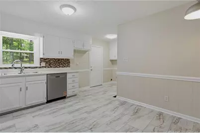 1712 Valley Ridge Drive, Fayetteville, NC 28303 - Photo 12