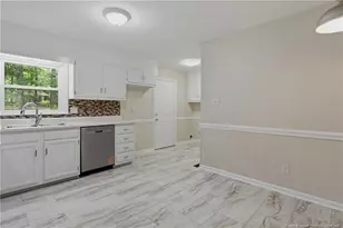 1712 Valley Ridge Dr, Fayetteville, NC 28303 - Photo 12